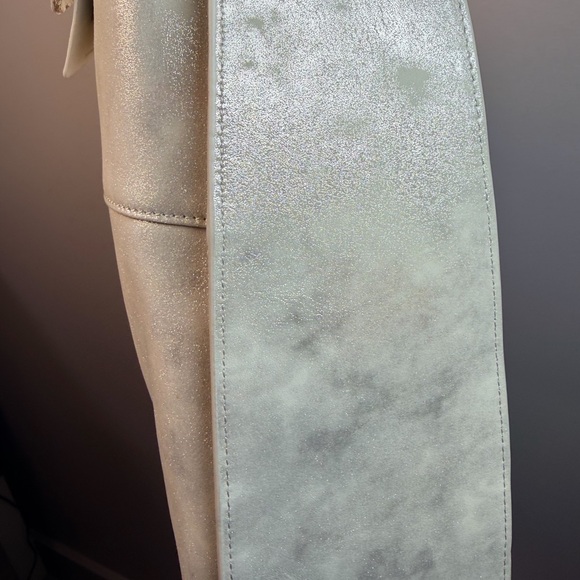 HOBO Leather Silver Metallic shoulder Bag - Picture 8 of 17